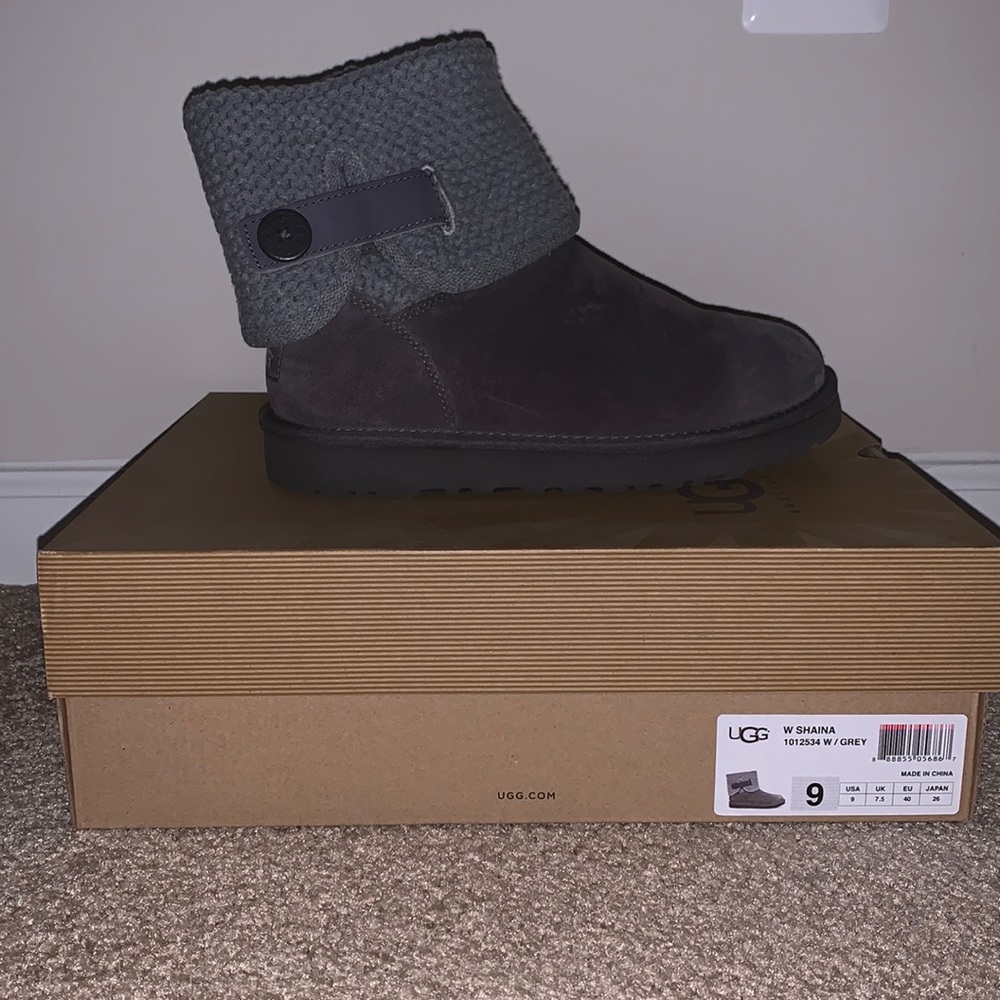 Grey Uggs - image 2